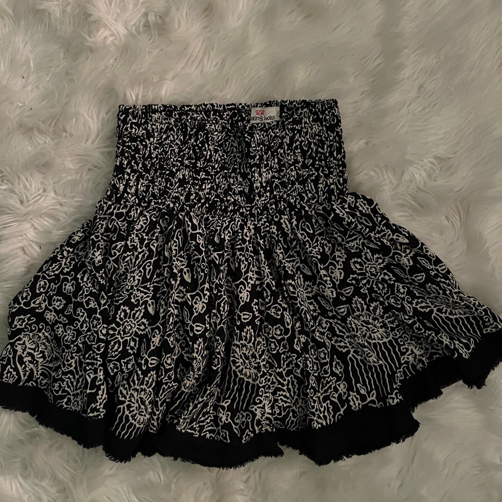 Patterned skirt